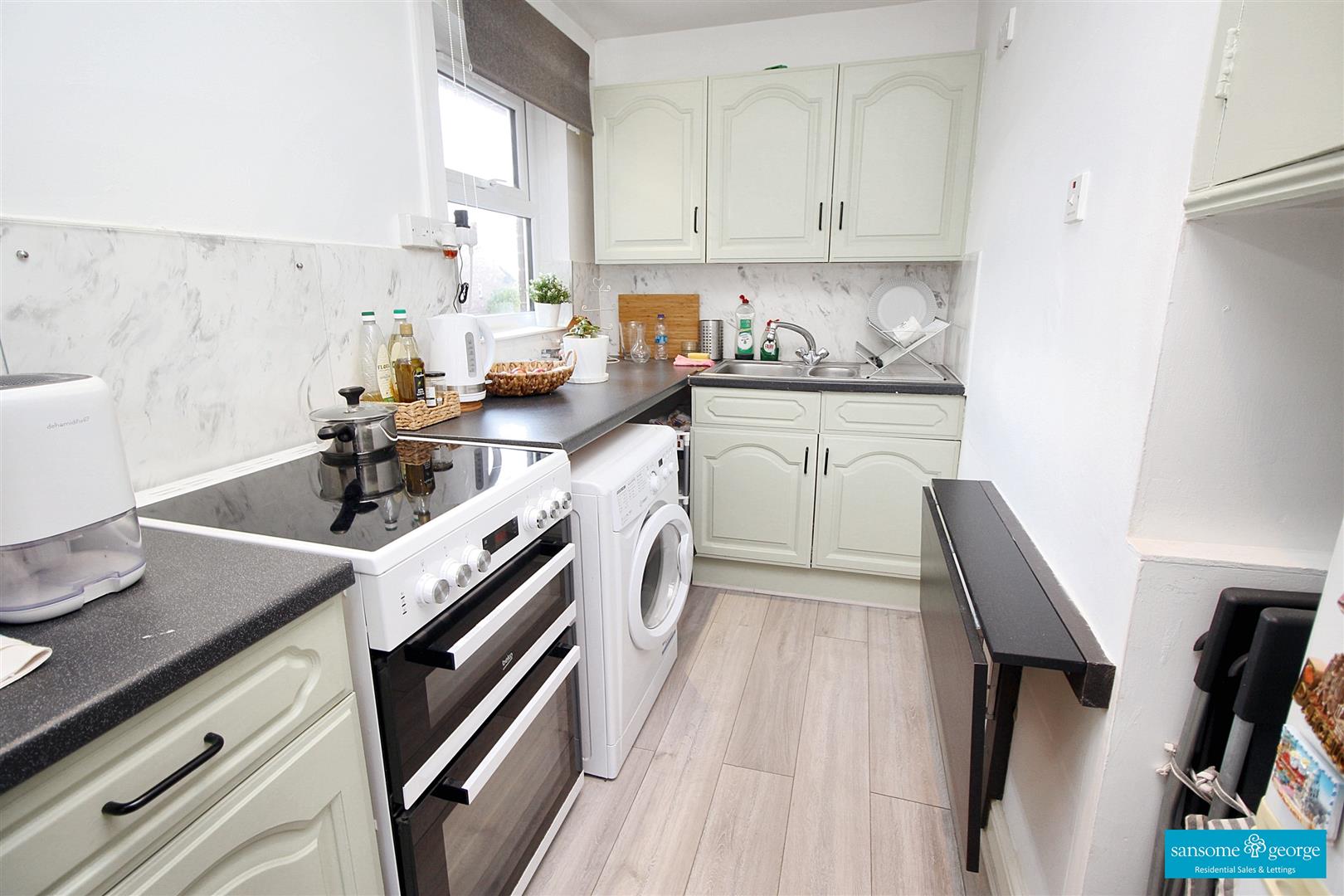 Wyre Court, Tilehurst, Reading